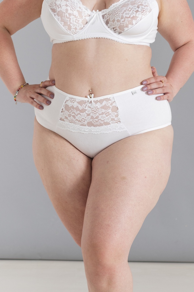 [ALIS509] BOMBACHA ESPECIAL DE ALGODON Y LYCRA CON RECORTES DE PUNTILLA (BLANCO)