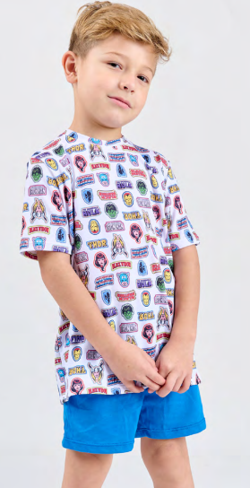 VER. PIJAMA REMERA ESTAMPADA Y SHORT LISO "AVENGERS"