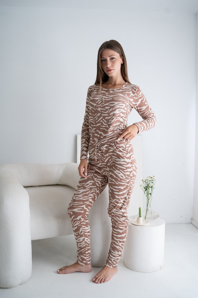[TRE5508] DESCUENTO 10% LIQUIDACION DE TEMPORADA!  INV. PIJAMA REMERA Y PANTALON DE LANILLA ESTAMPADO PRINT (1, CAMEL)