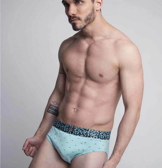 [G33411] SLIP DE ALGODON Y LYCRA ESTAMPADO "TIBURONES" (M)